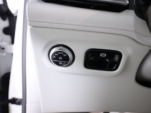 Certified 2023 Mercedes-Benz EQE 350+ 4MATIC SUV image 11