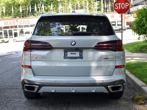 Used 2026 BMW X5 xDrive40i AWD/4WD image 7