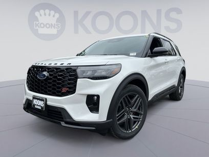 New 2026 Ford Explorer ST w/ Sun And Sound Package