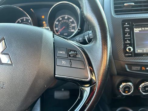 Used 2017 Mitsubishi Outlander Sport SE FWD image 21