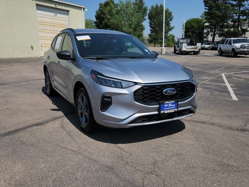 Certified 2024 Ford Escape ST-Line AWD/4WD image 14