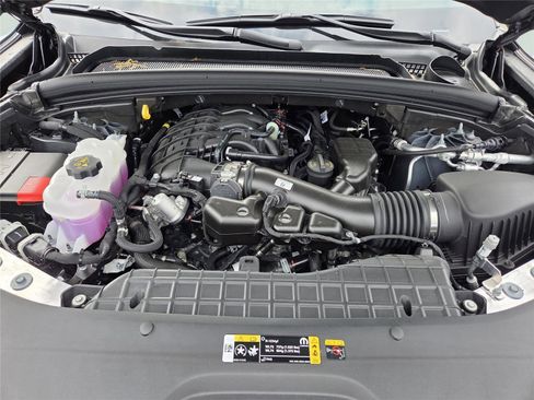 New 2025 Jeep Grand Cherokee L Altitude RWD image 35