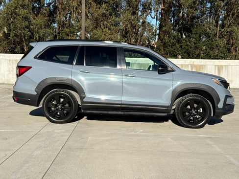 Used 2022 Honda Pilot TrailSport image 7