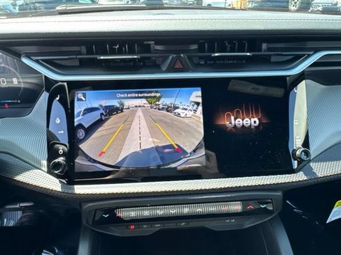 New 2026 Jeep Cherokee Limited AWD/4WD image 13
