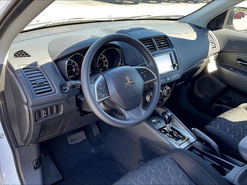 New 2025 Mitsubishi Outlander Sport ES image 6