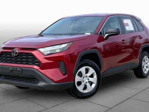 Used 2024 Toyota RAV4 LE AWD/4WD image 2