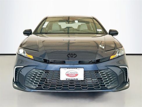 New 2026 Toyota Camry SE image 2
