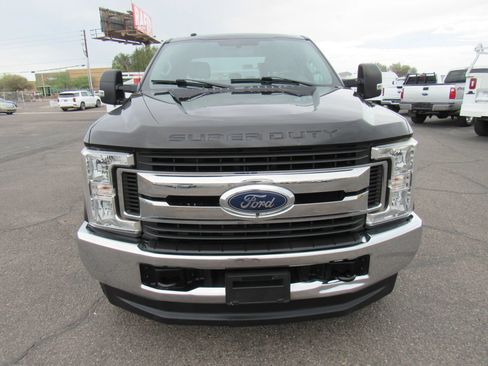 Used 2019 Ford F350 XL w/ STX Appearance Package AWD/4WD image 3