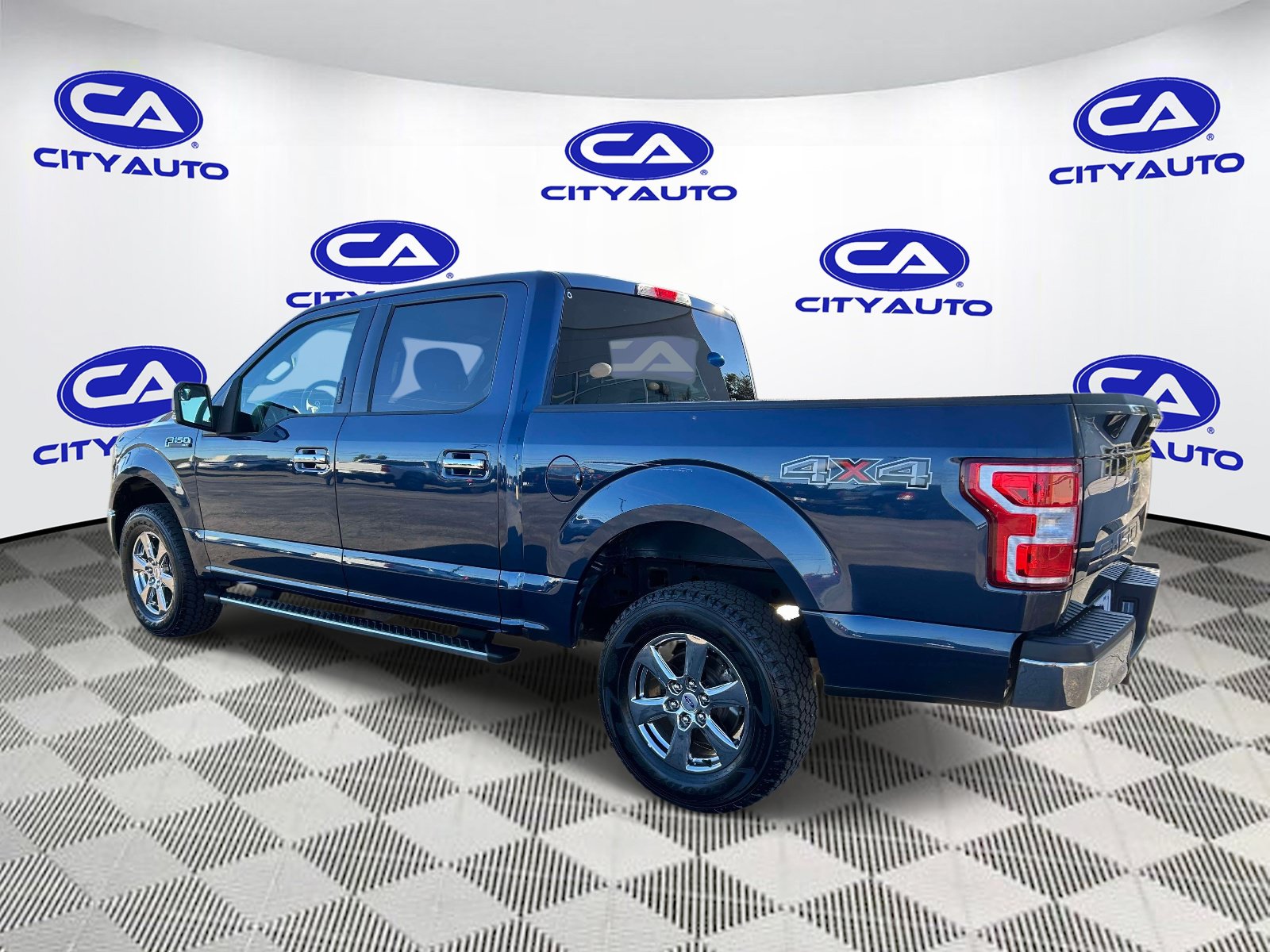 Used 2020 Ford F150 XLT w/ Equipment Group 302A Luxury AWD/4WD image 6