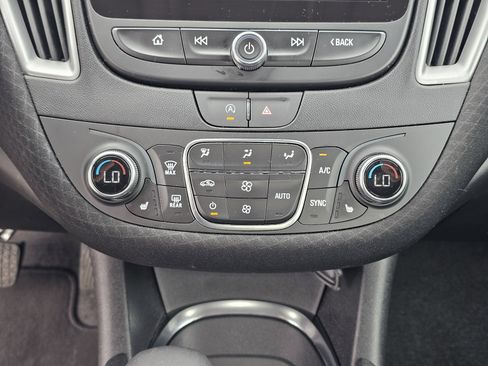 Used 2024 Chevrolet Malibu LT image 26