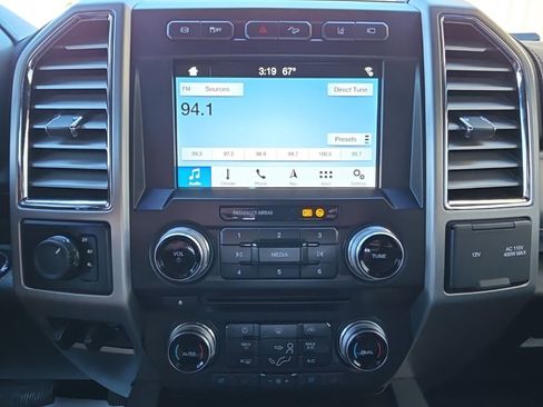 Used 2017 Ford F350 Platinum w/ Platinum Ultimate Package image 20