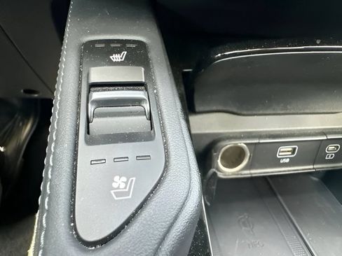 Used 2023 Kia Telluride SX Prestige AWD/4WD image 25