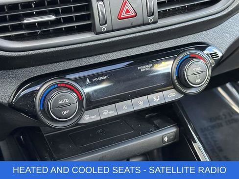 Used 2024 Kia Forte GT-Line w/ GT-Line Premium Package image 6