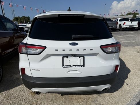 Used 2022 Ford Escape SEL FWD image 4