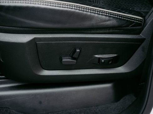 Used 2024 RAM 3500 Laramie w/ Night Edition image 19