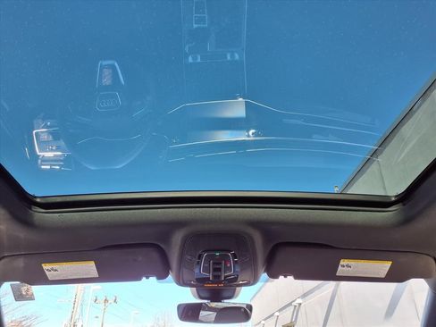 Used 2025 Audi Q7 3.0T Premium Plus w/ Premium Plus Package image 23