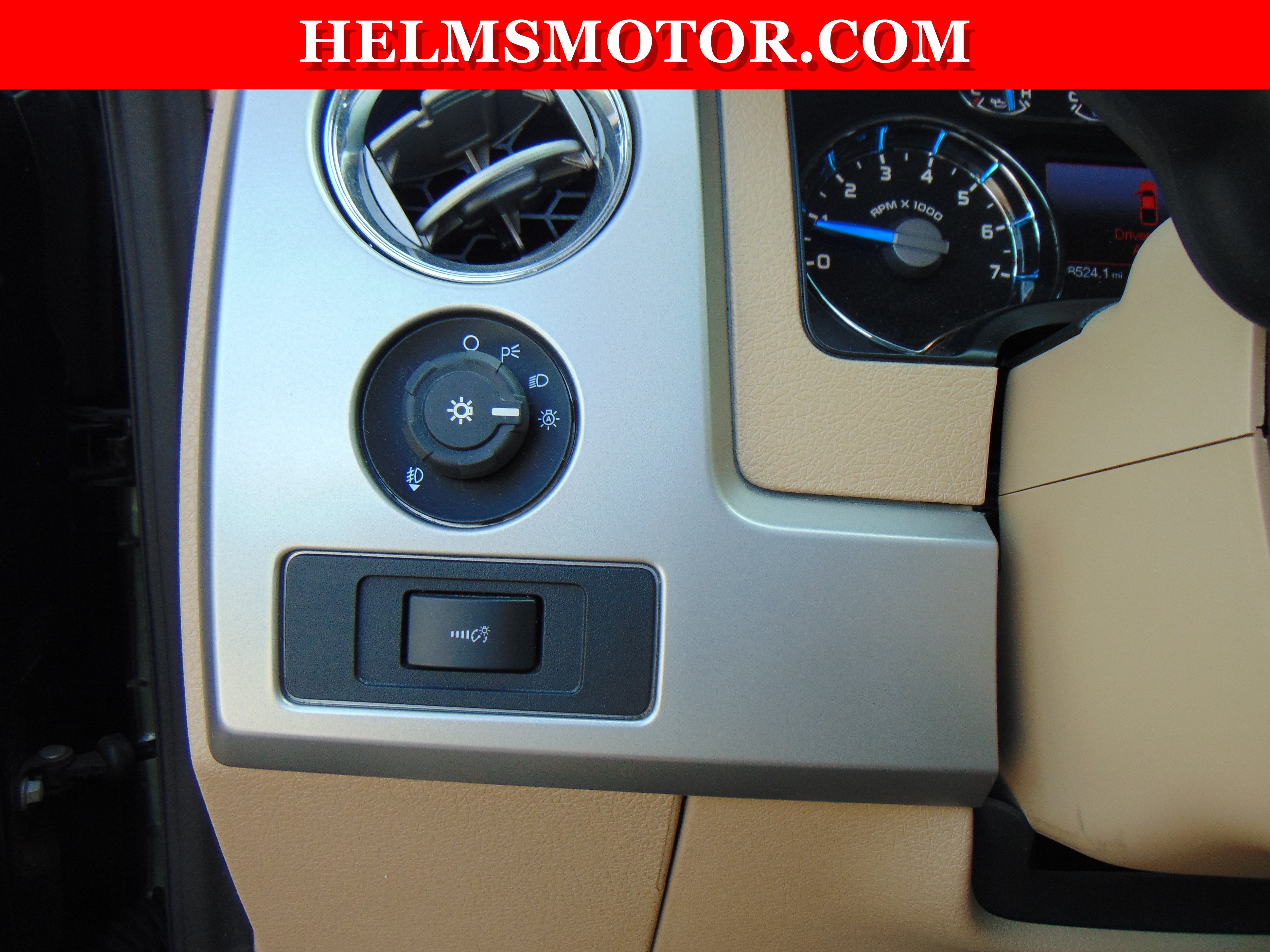Used 2013 Ford F150 King Ranch w/ King Ranch Luxury Pkg AWD/4WD image 24