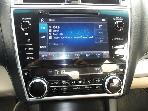 Used 2019 Subaru Legacy 2.5i Premium image 17