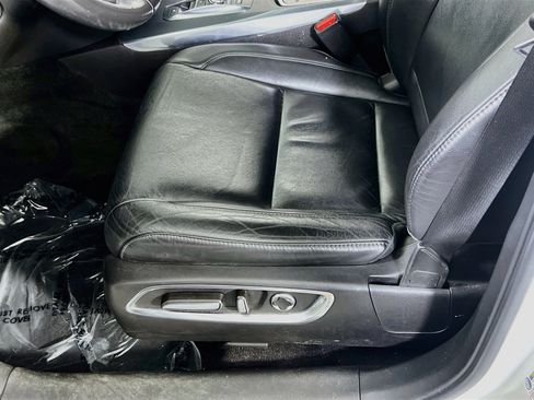 Used 2019 Acura MDX SH-AWD image 18