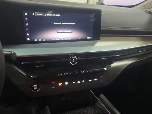 Used 2025 Nissan Murano SL w/ Cargo Package image 10