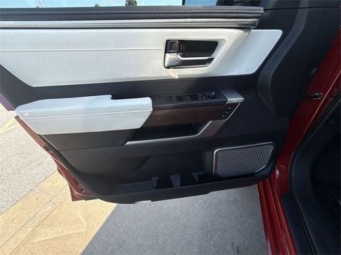 Used 2023 Toyota Tundra Capstone image 29