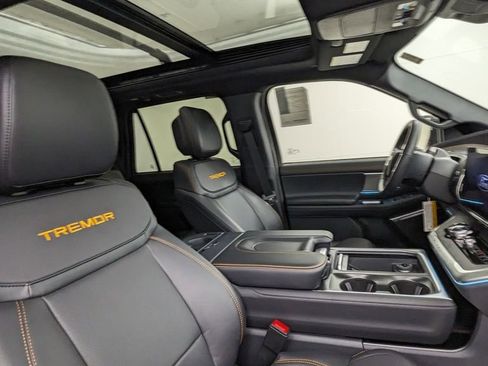 New 2026 Ford Expedition Tremor image 41