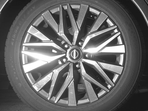 Used 2025 Nissan Altima 2.5 SV image 15