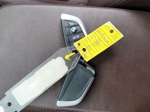 Used 2019 BMW X3 xDrive30i w/ Executive Package image 33