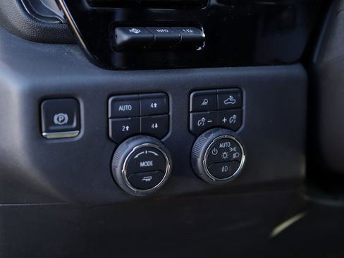 Certified 2023 Chevrolet Silverado 1500 ZR2 w/ Technology Package image 11