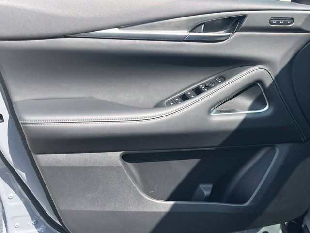 Certified 2027 INFINITI QX60 Luxe w/ Cargo Package FWD image 9