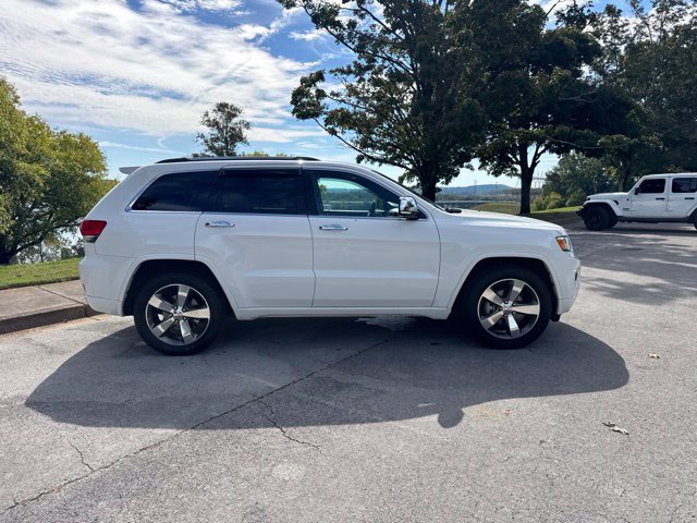 Used 2015 Jeep Grand Cherokee Overland RWD image 8
