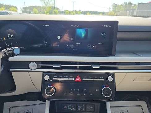 Used 2025 Hyundai Tucson SEL FWD image 25