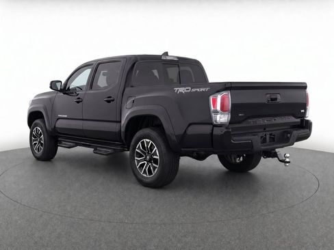 Used 2022 Toyota Tacoma TRD Sport w/ TRD Premium Sport Package RWD image 3
