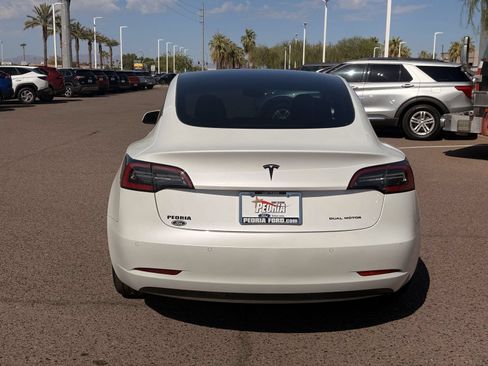 Used 2022 Tesla Model 3 Long Range AWD/4WD image 4