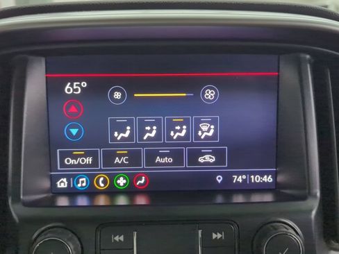 Used 2022 Chevrolet Colorado ZR2 AWD/4WD image 21