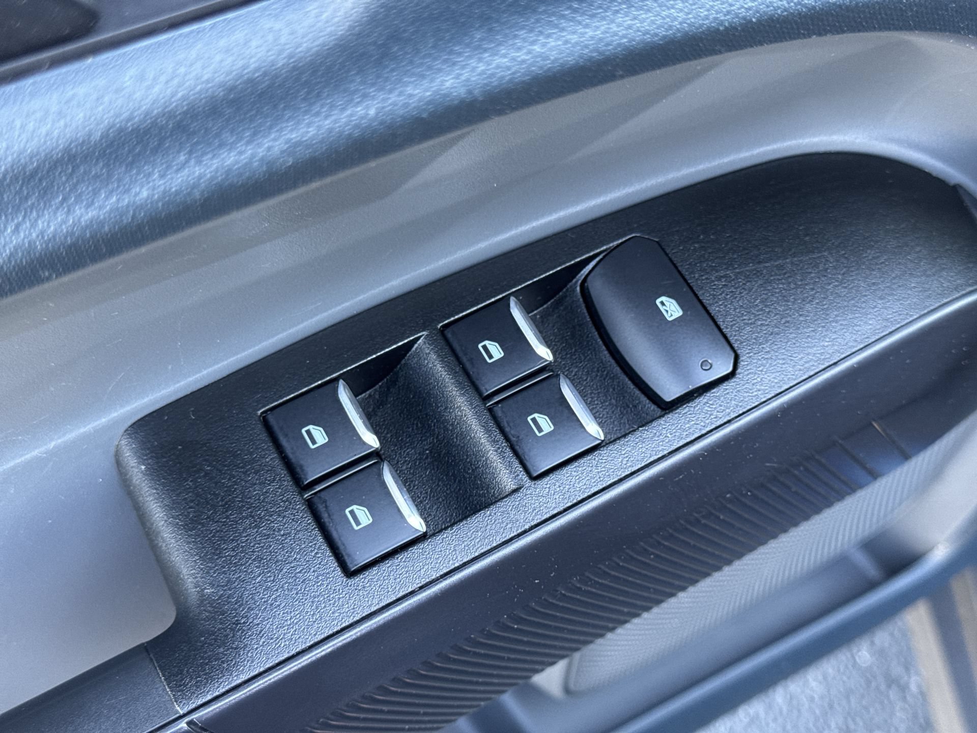 Used 2024 Ford Maverick XL FWD image 13