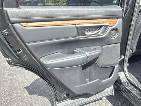 Used 2017 Honda CR-V Touring image 16