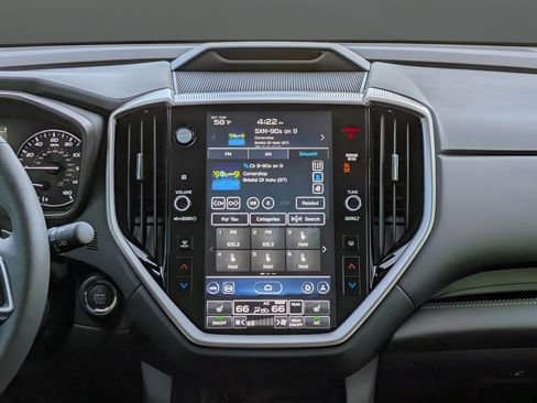 Used 2025 Subaru Ascent Limited AWD/4WD image 17