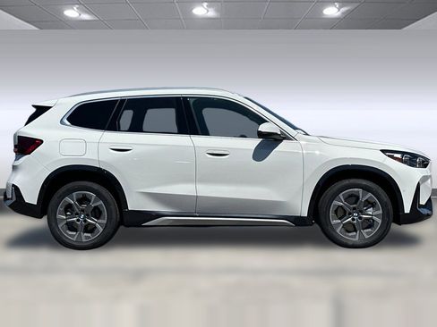 Used 2025 BMW X1 xDrive28i w/ Convenience Package AWD/4WD image 7