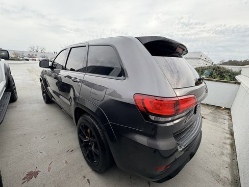 Used 2021 Jeep Grand Cherokee Trackhawk w/ Trailer Tow Group IV image 5