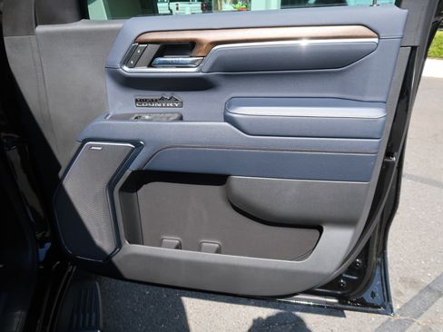 Certified 2024 Chevrolet Silverado 1500 High Country w/ Technology Package AWD/4WD image 42