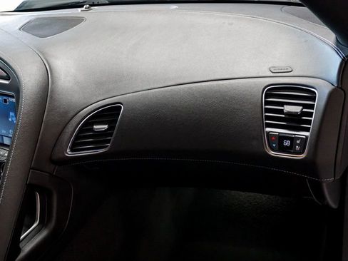 Used 2019 Chevrolet Corvette Z06 w/ Z07 Performance Package image 40