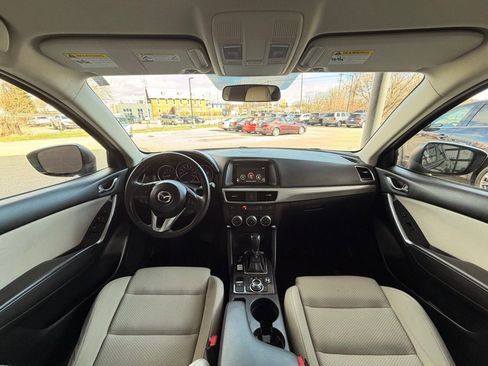 Used 2016 MAZDA CX-5 Touring image 18