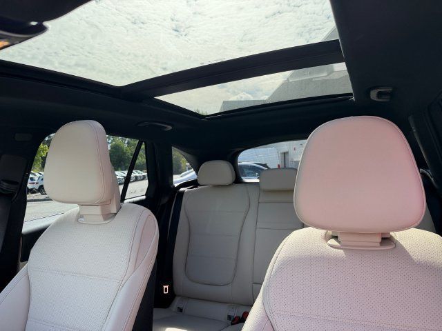 Certified 2026 Mercedes-Benz GLC 300 4MATIC image 6
