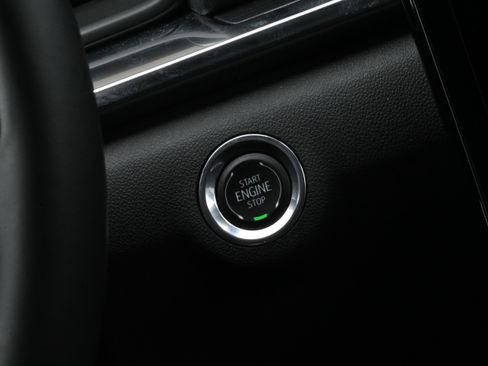 Used 2026 GMC Terrain Elevation w/ Elevation Premium Package image 23