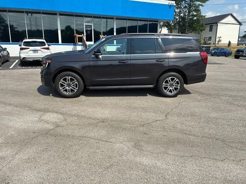 Certified 2025 Ford Expedition Active AWD/4WD image 21