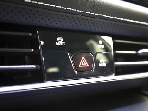 New 2026 Volkswagen Atlas SE image 20