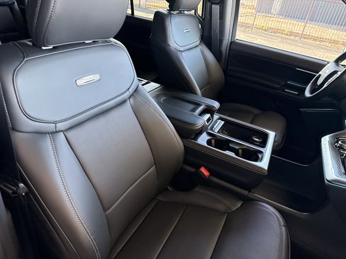 New 2026 Ford Expedition Max Platinum w/ Stealth Appearance Package image 19