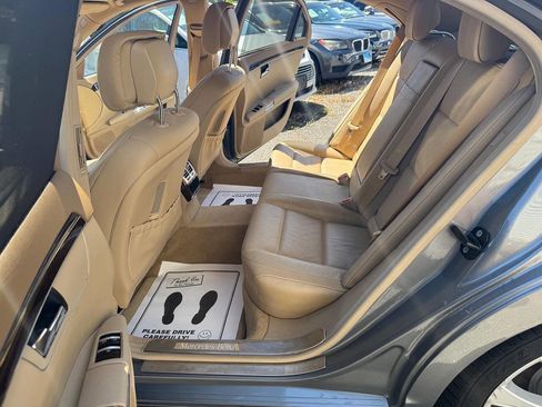 Used 2012 Mercedes-Benz S 550 4MATIC image 41