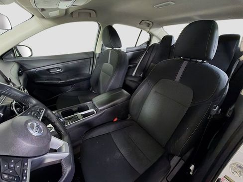 Used 2021 Nissan Sentra SV FWD image 13